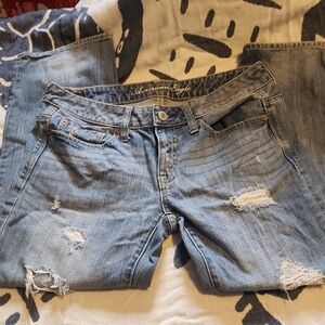 American Eagle Outfitters Women's Blue Distressed Capris